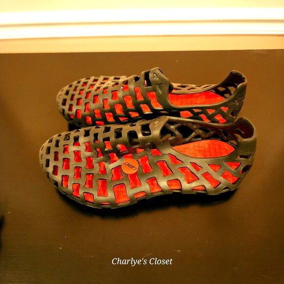 Unisex Blk/Red Non-Slip Rubber Mesh Pool Beach Water Shoes by Sporty Sz. 41 - Picture 5 of 11